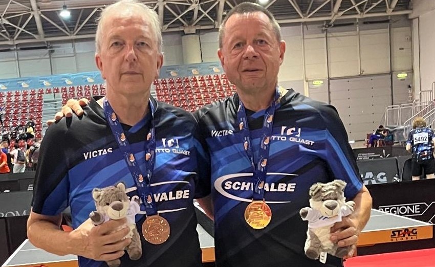 Manfred Nieswand und Jürgen Hecht mit Bronze